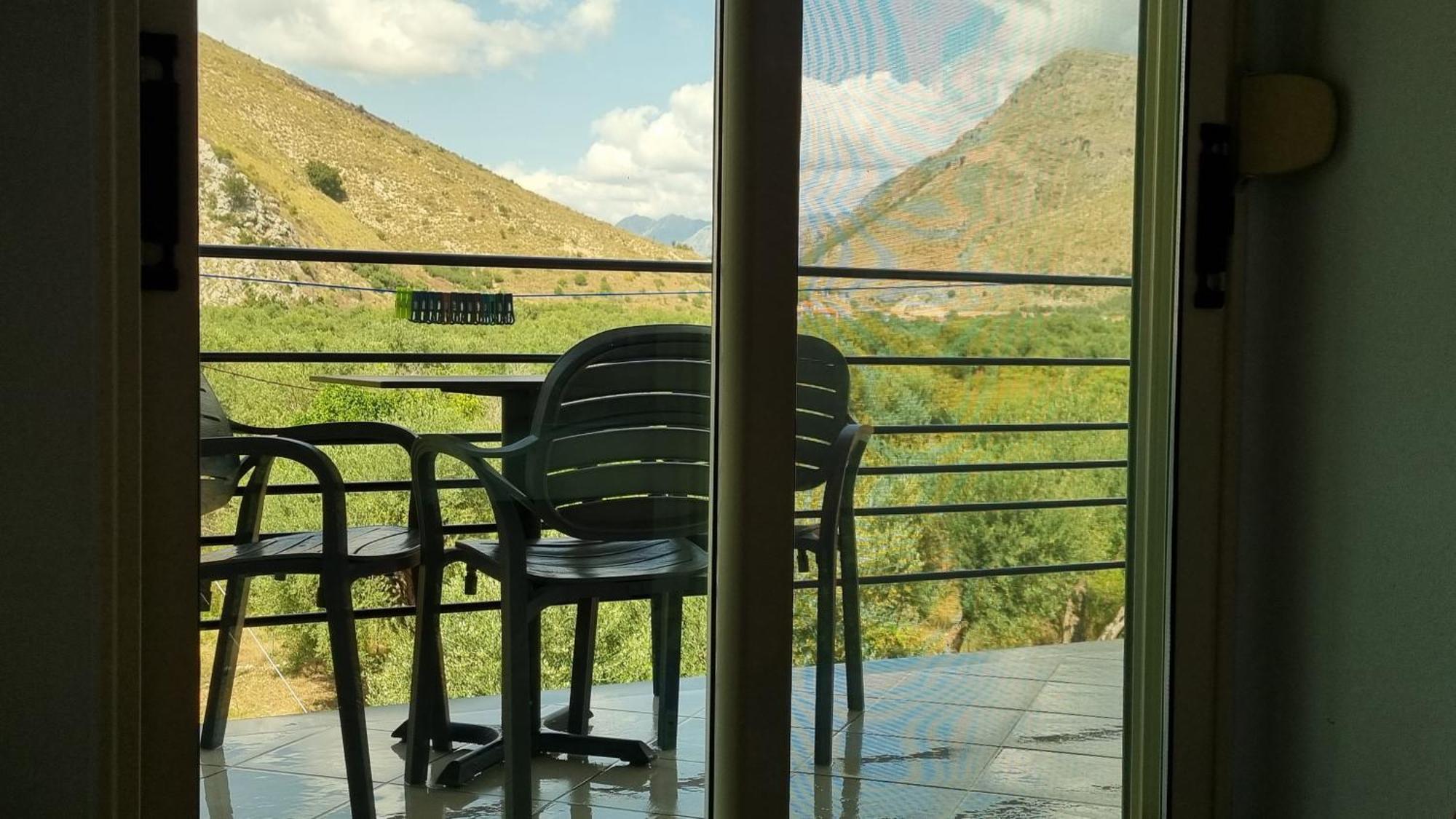 Anmaor Hotel Qeparo Exterior foto